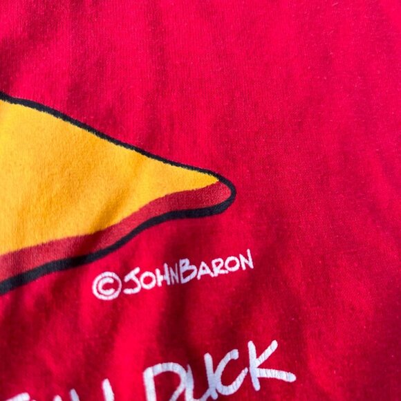 Vintage Mens Red John Baron Not Playing With A Full Duck Comic Art T Shirt Large - Picture 3 of 10